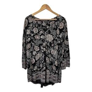 Lucky Brand  Dark Floral Henley Top Size 3X Black V‎ Neck 3/4 Sleeve Bohemian